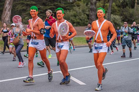 Naked Bay To Breakers 2015